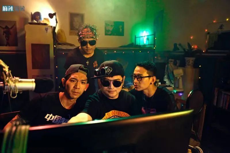 电视剧《麻辣隔壁·伍》（2021中国大陆）--高清4K/1080P迅雷BT资源下载