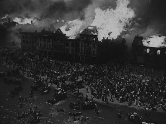 电影《在旧日芝加哥  In Old Chicago》（1937美国）--高清4K/1080P迅雷BT资源下载