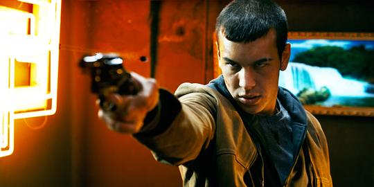 电影《霓虹肉身  Carne de neón》（2010西班牙 / 阿根廷 / 瑞典）--高清4K/1080P迅雷BT资源下载