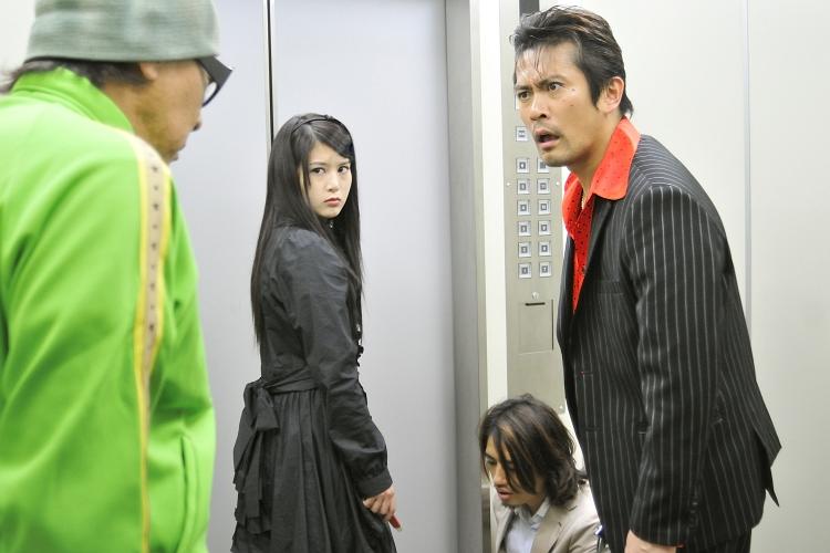 电影《恶梦电梯  悪夢のエレベーター》（2009日本）--高清4K/1080P迅雷BT资源下载