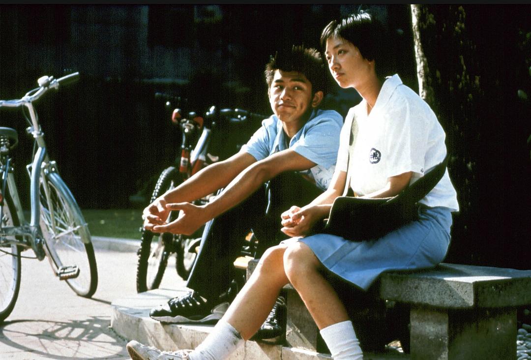 电影《蓝色大门  藍色大門》（2002中国台湾 / 法国）--高清4K/1080P迅雷BT资源下载