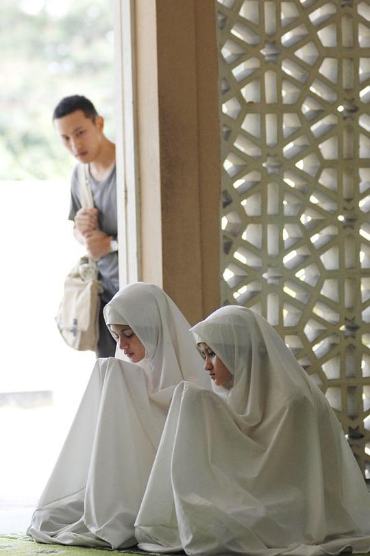 电影《皈依  Muallaf》（2008马来西亚）--高清4K/1080P迅雷BT资源下载