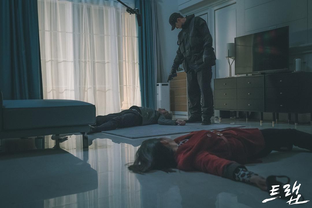 电视剧《圈套  트랩》（2019韩国）--高清4K/1080P迅雷BT资源下载
