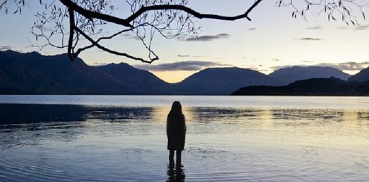 电视剧《谜湖之巅 第一季  Top of the Lake》（2013澳大利亚 / 新西兰 / 英国 / 美国）--高清4K/1080P迅雷BT资源下载