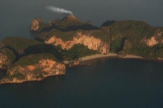 电影《神秘岛  Mysterious Island》（2005美国 / 泰国 / 德国）--高清4K/1080P迅雷BT资源下载