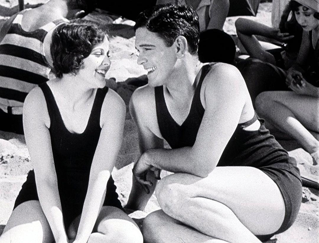 电影《孤独  Lonesome》（1928美国）--高清4K/1080P迅雷BT资源下载