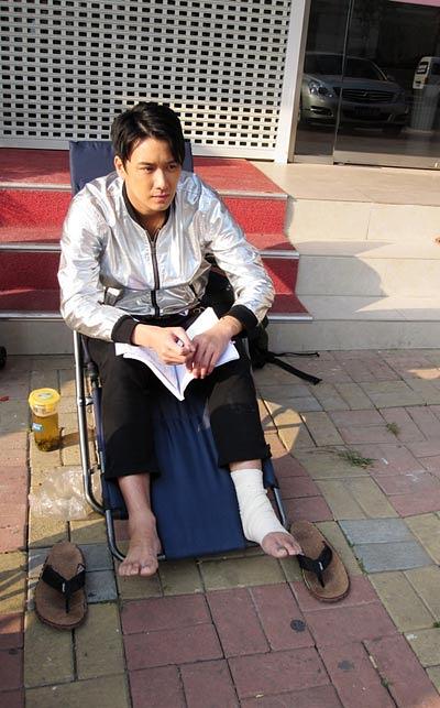 电视剧《踮起脚尖吻到爱》（2013中国大陆）--高清4K/1080P迅雷BT资源下载