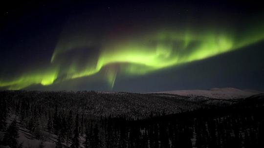 电视剧《阿拉斯加：地球上的冰冻王国  Alaska: Earth's Frozen Kingdom》（2015英国）--高清4K/1080P迅雷BT资源下载