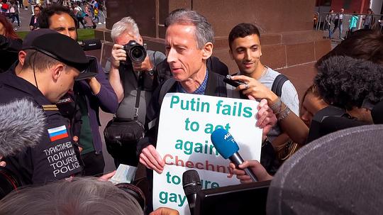 纪录片《箭靶上的人权斗士  Hating Peter Tatchell》（2021澳大利亚 Australia）--高清4K/1080P迅雷BT资源下载