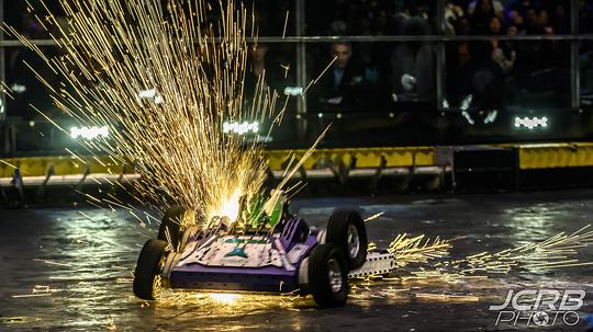 电视剧《机器人大战 第四季  BattleBots》（2019美国）--高清4K/1080P迅雷BT资源下载