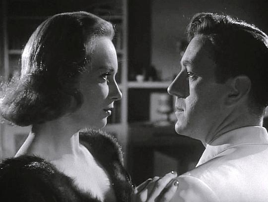 电影《白衣男子 The Man in the White Suit》(1951英国)--高清4K/1080P迅雷BT资源下载 电影《白衣男子 The Man in the White Suit》(1951英国)--高清4K/1080P迅雷BT资源下载
