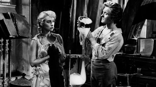 电影《卡洛琳  Caroline chérie》（1951法国）--高清4K/1080P迅雷BT资源下载