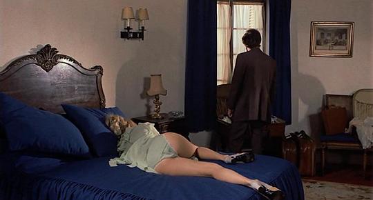 电影《迷汤女郎  There's a Girl in My Soup》（1970英国）--高清4K/1080P迅雷BT资源下载