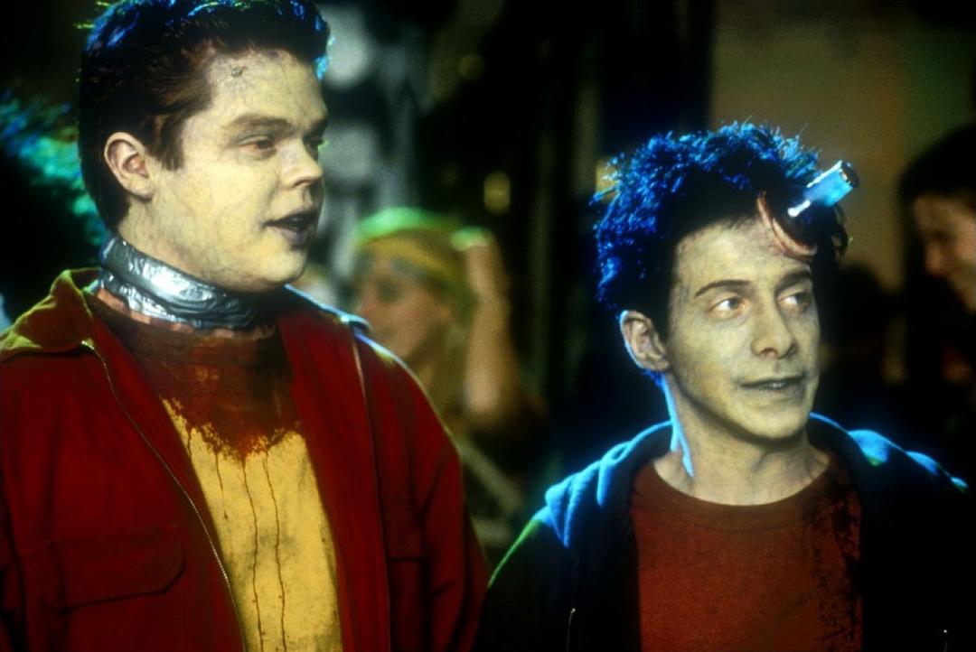 电影《魔掌  Idle Hands》（1999美国）--高清4K/1080P迅雷BT资源下载