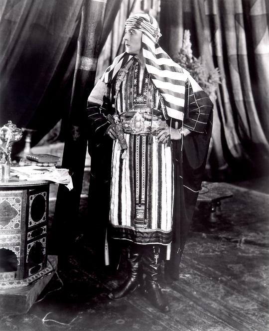 电影《酋长的儿子  The Son of the Sheik》（1926美国）--高清4K/1080P迅雷BT资源下载