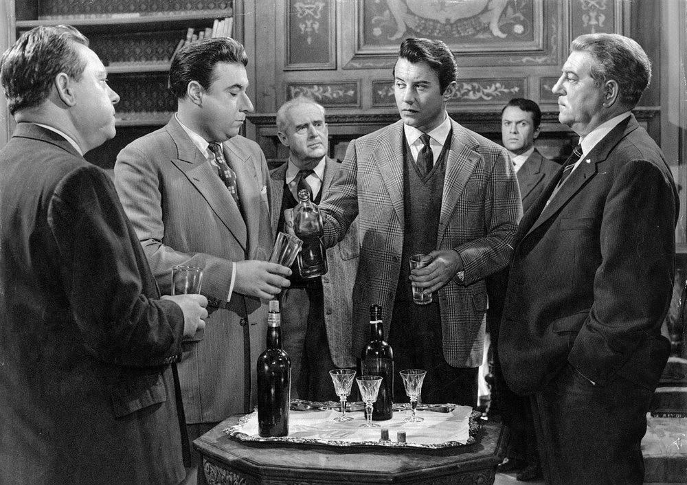 电影《梅格雷与圣·菲亚克公爵夫人  Maigret et l'affaire Saint-Fiacre》（1959法国 / 意大利）--高清4K/1080P迅雷BT资源下载