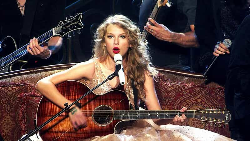 电影《泰勒·斯威夫特：爱的告白世界巡回演唱会  Taylor Swift: Speak Now World Tour Live》（2011美国）--高清4K/1080P迅雷BT资源下载