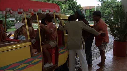 电影《追女狂想曲  Hot Pursuit》（1987美国 / 墨西哥）--高清4K/1080P迅雷BT资源下载