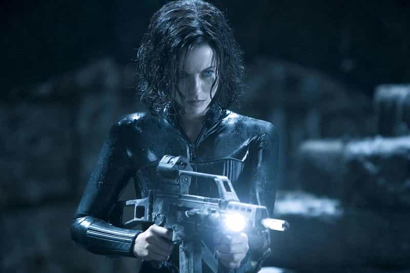电影《黑夜传说 Underworld》(2003英国 / 德国 / 匈牙利 / 美国)--高清4K/1080P迅雷BT资源下载 电影《黑夜传说 Underworld》(2003英国 / 德国 / 匈牙利 / 美国)--高清4K/1080P迅雷BT资源下载