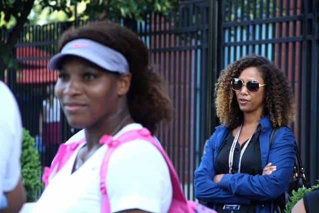 纪录片《网坛姐妹花  Venus and Serena》（2012美国）--高清4K/1080P迅雷BT资源下载