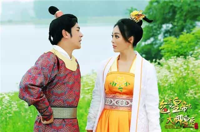 电视剧《乞丐皇帝与大脚皇后传奇》（2016中国大陆）--高清4K/1080P迅雷BT资源下载
