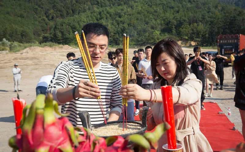 电视剧《风起霓裳》（2021中国大陆）--高清4K/1080P迅雷BT资源下载