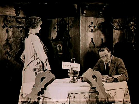 电影《盲目的丈夫们  Blind Husbands》（1919美国）--高清4K/1080P迅雷BT资源下载