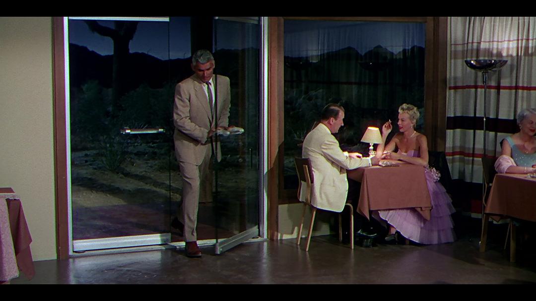 电影《狐火  Foxfire》（1955美国）--高清4K/1080P迅雷BT资源下载