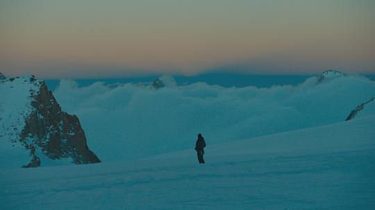 电影《灵山奇遇  La montagne》（2022法国）--高清4K/1080P迅雷BT资源下载