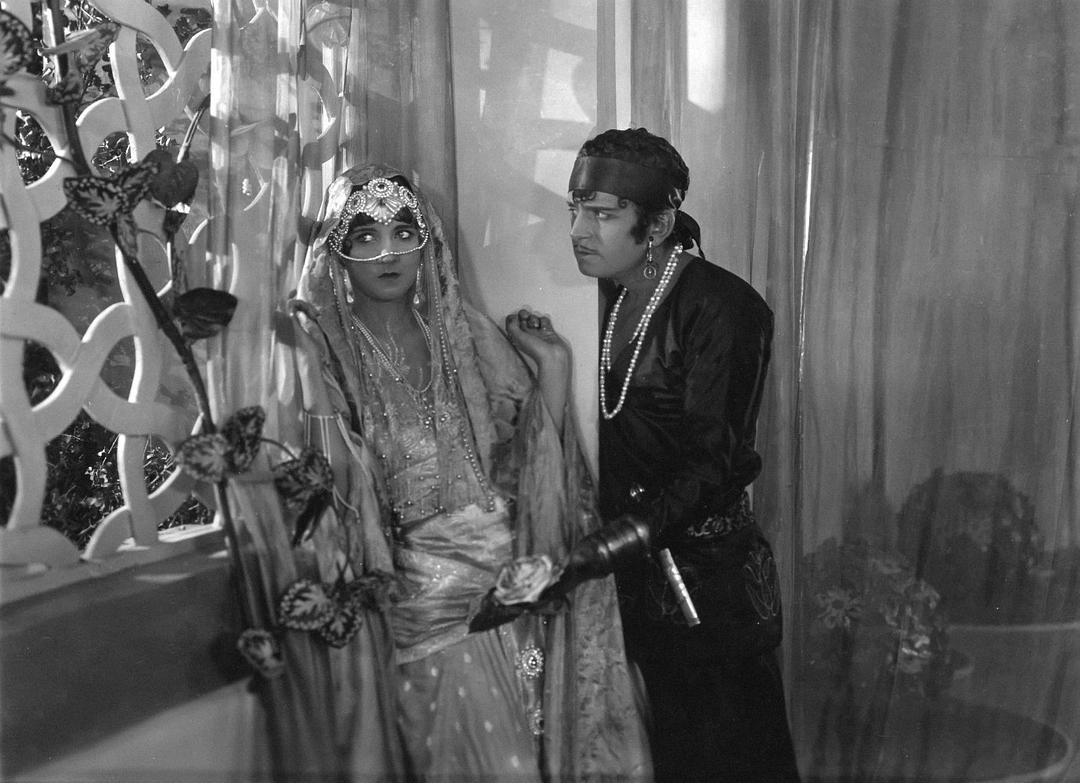 电影《月宫宝盒  The Thief of Bagdad》（1924美国）--高清4K/1080P迅雷BT资源下载